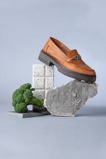 brown brogues for men