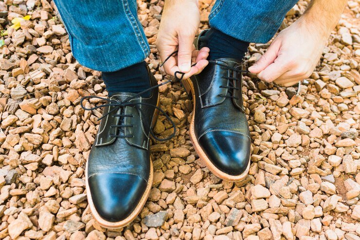 jeans with oxford shoes
