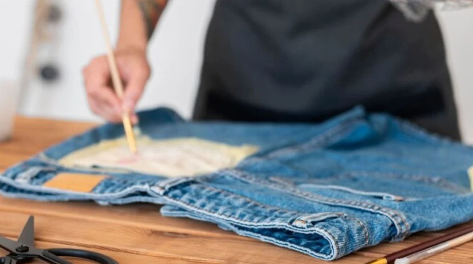Why Dark Blue Jeans Are Perfect for Splatter Paint
